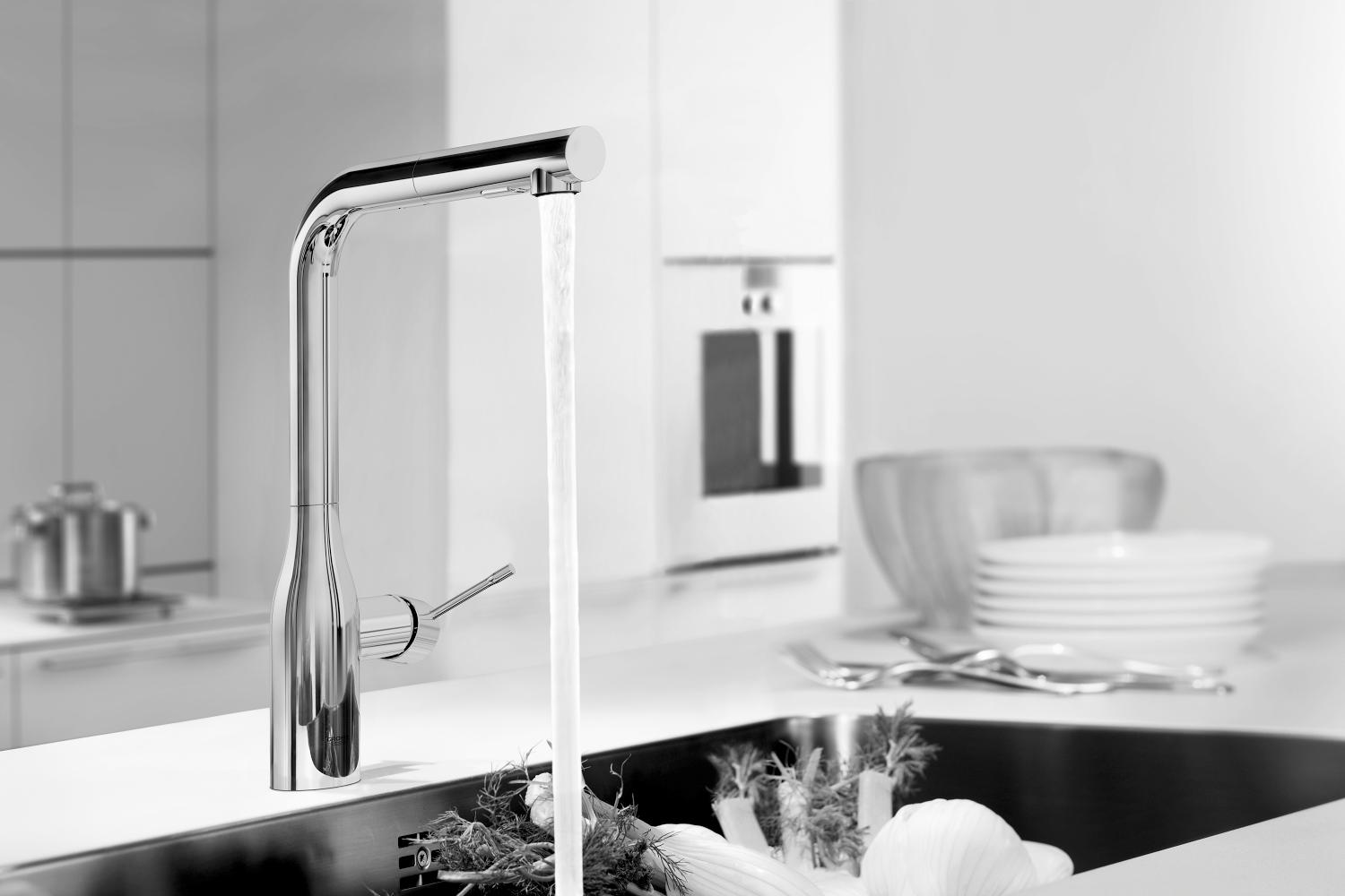 GROHE 30270000 Essence Kitchen Tap