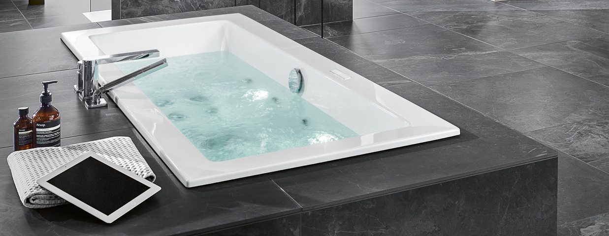 Badewanne der Serie Legato von Villeroy & Boch bei xTWO Badewanne der Serie Legato von Villeroy & Boch